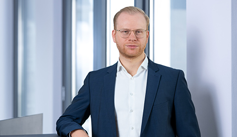 Niklas Adam, LL.M. (Barcelona)