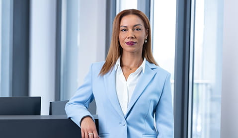 Dr. Anna Hankings-Evans