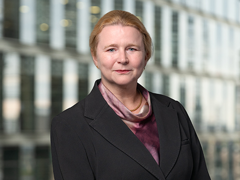 Susie Llewellyn-Jones