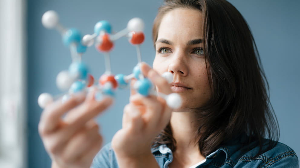 woman-with-scientific-model